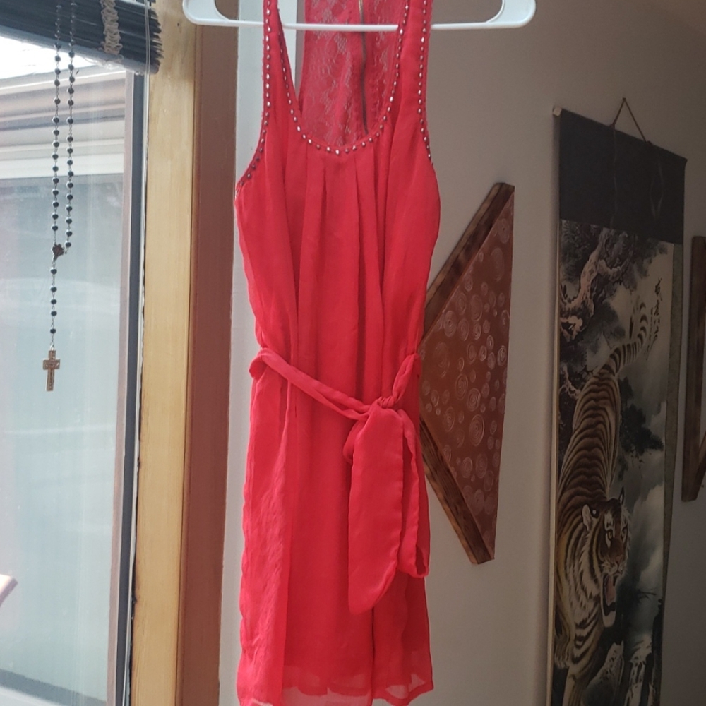 Dress - Picture 1 of 4